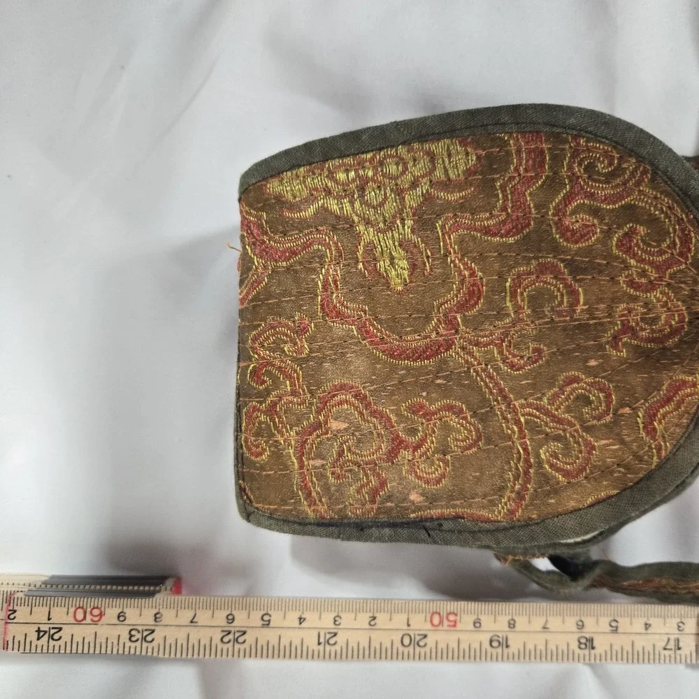 Vintage Tibetan Nepalese Ghau Gau Buddhist Traveling Prayer Shrine Pouch
